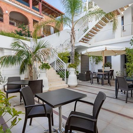 Hotel Belvir Villasimius Exterior photo