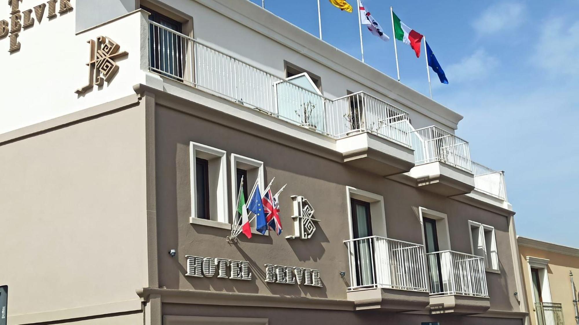 Hotel Belvir Villasimius Exterior photo