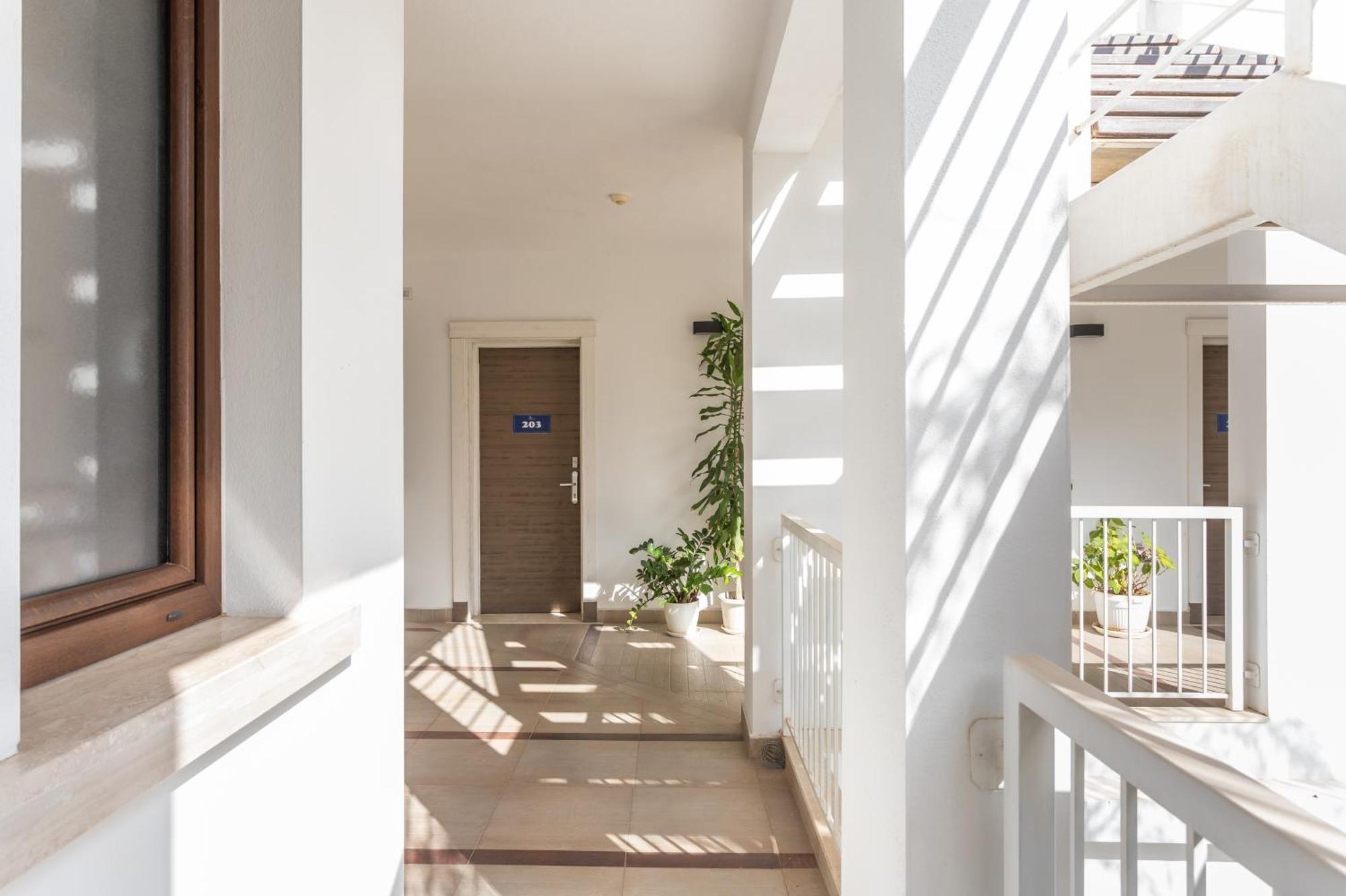 Hotel Belvir Villasimius Exterior photo