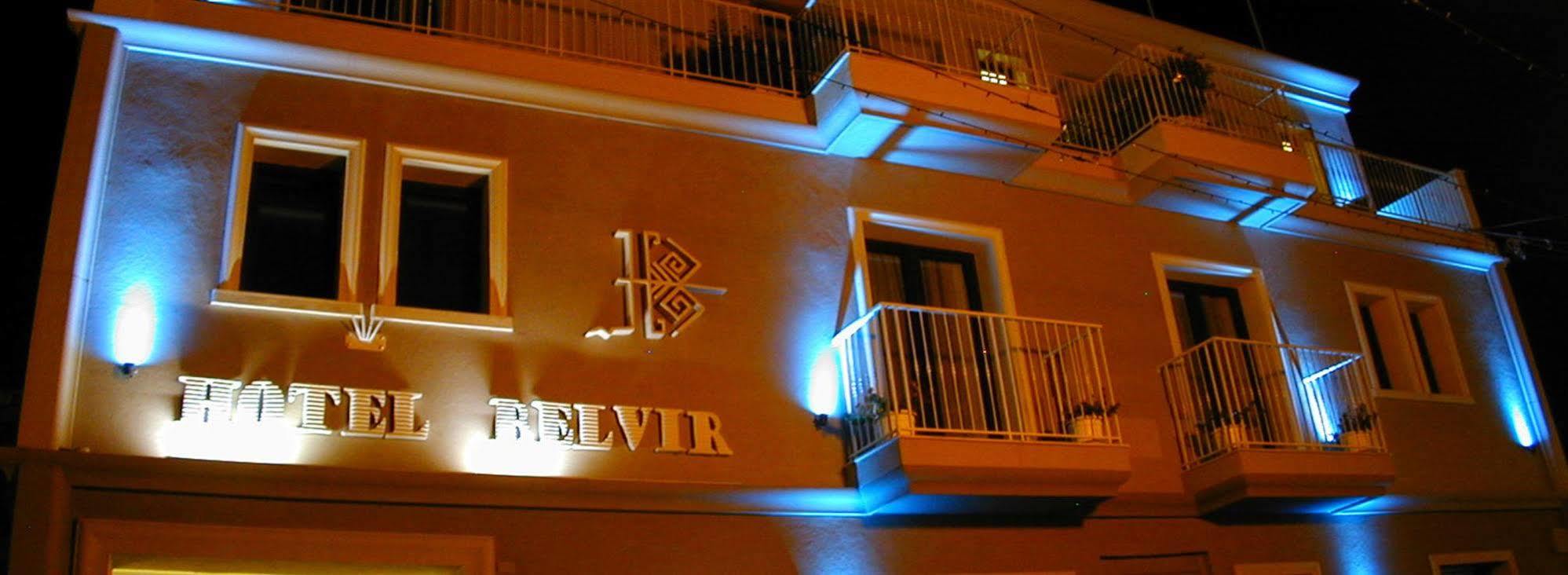 Hotel Belvir Villasimius Exterior photo