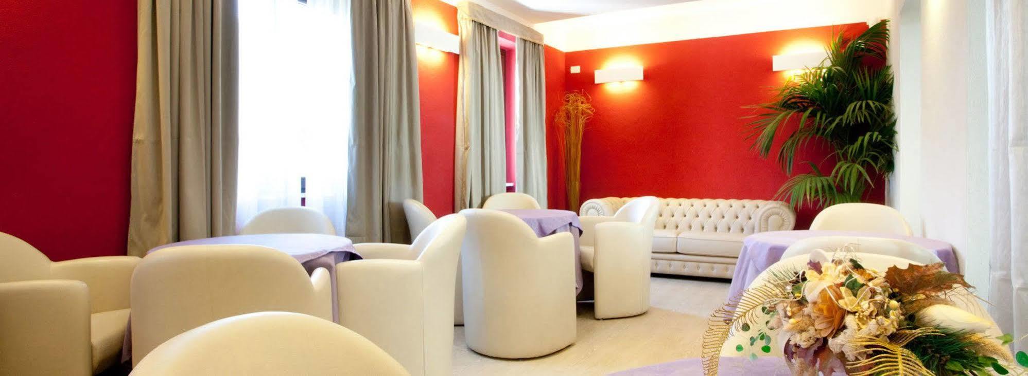 Hotel Belvir Villasimius Exterior photo